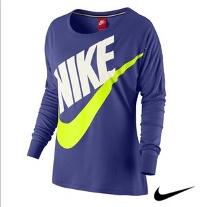 Nike Long Sleeve Signal Tee